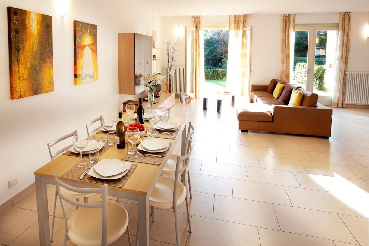 Tremezzo Residence 3-1 Of 11 Apartments In An Exclusive Residence By Italian Apartments Exterior foto